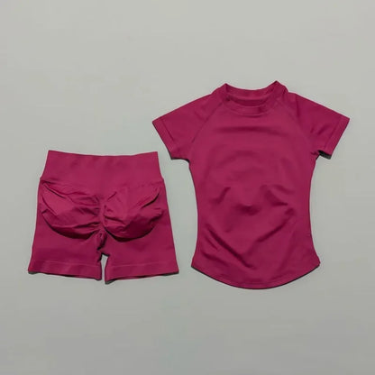 Women's 2-Piece Seamless Workout Set – Short Sleeve Crop Top & High Waist Gym Shorts Activewear