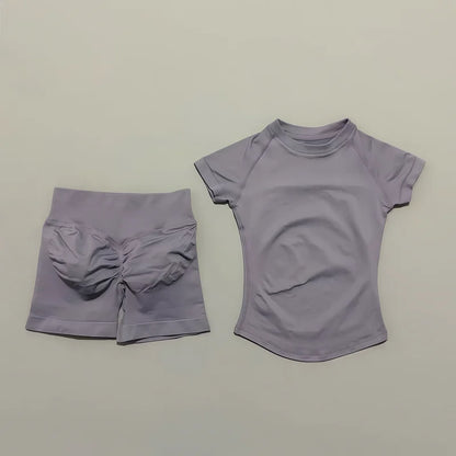 Women's 2-Piece Seamless Workout Set – Short Sleeve Crop Top & High Waist Gym Shorts Activewear