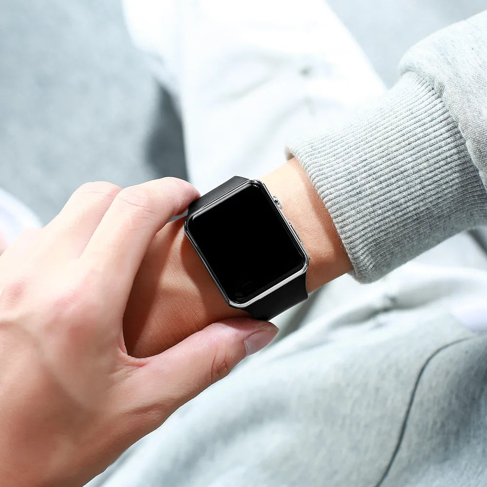 LOYPHARD UrbanLED Digital Sport Watch – Casual Silicone Electronic Watch.