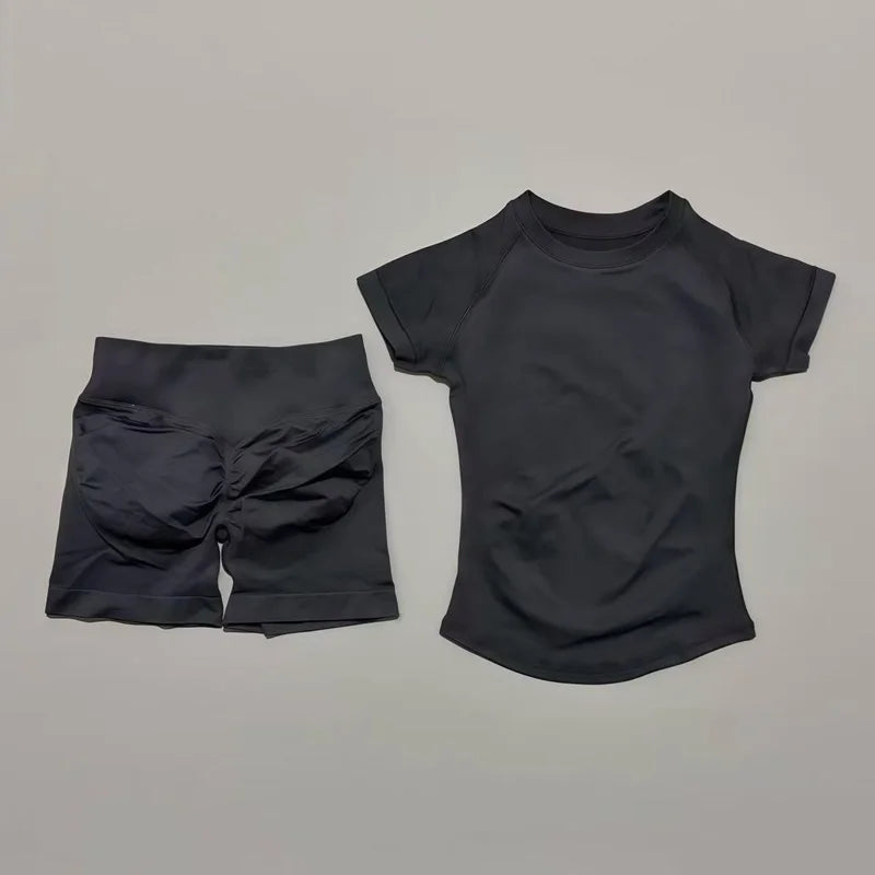 Women's 2-Piece Seamless Workout Set – Short Sleeve Crop Top & High Waist Gym Shorts Activewear