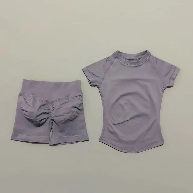 Women's 2-Piece Seamless Workout Set – Short Sleeve Crop Top & High Waist Gym Shorts Activewear