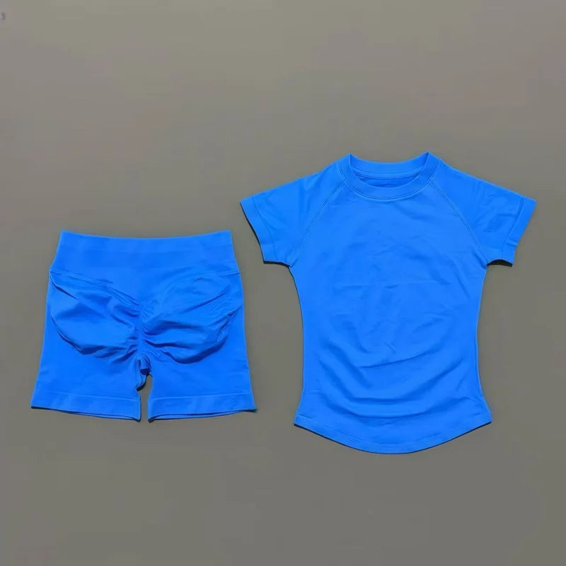 Women's 2-Piece Seamless Workout Set – Short Sleeve Crop Top & High Waist Gym Shorts Activewear