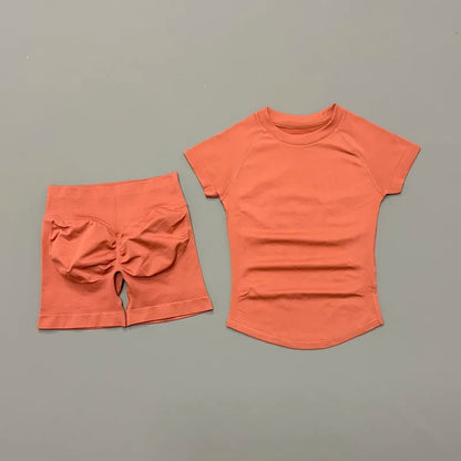 Women's 2-Piece Seamless Workout Set – Short Sleeve Crop Top & High Waist Gym Shorts Activewear